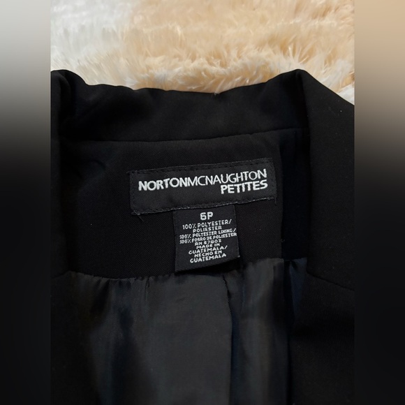 ‼️ Sale ‼️ Norton McNaughton Women's Black Blazer and Skirt Set - Picture 5 of 15